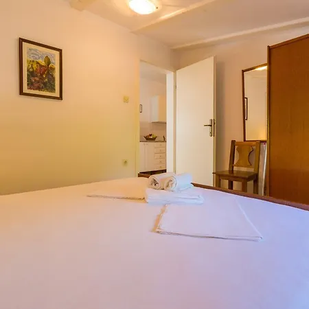 Two-bedroom In Crikvenica Xxxiii Apartment