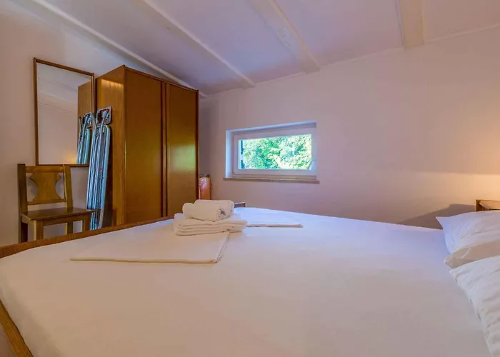 Two-bedroom In Xxxiii Apartman *